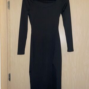 Elegant Black Long Sleeve Dress